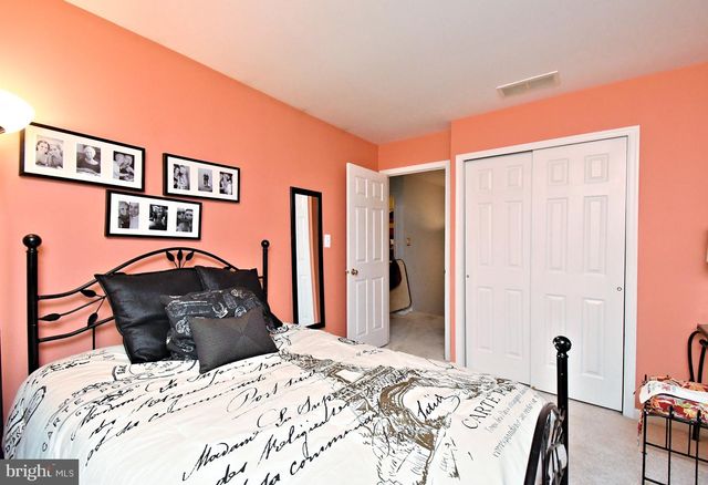 123 SHOAL CREEK DR, Blue Bell, PA 19422