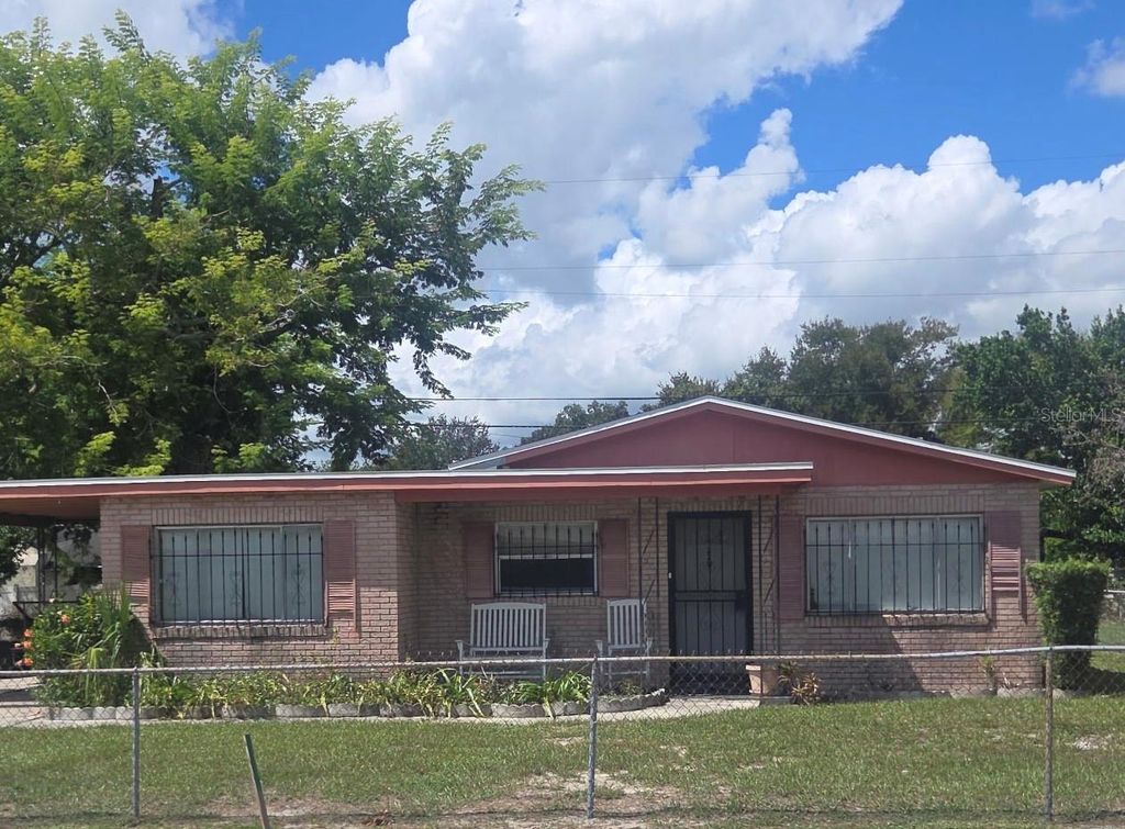 2211 9TH STREET NE, Winter Haven, FL 33881