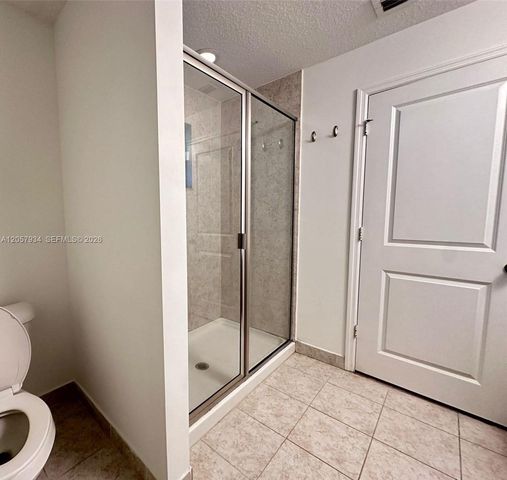 317 NE 194th Lane 317, Miami, FL 33179