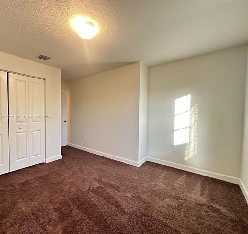 317 NE 194th Lane 317, Miami, FL 33179