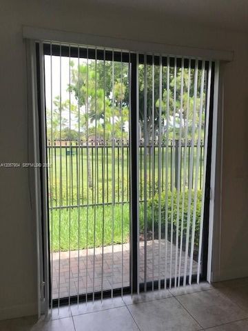 317 NE 194th Lane 317, Miami, FL 33179