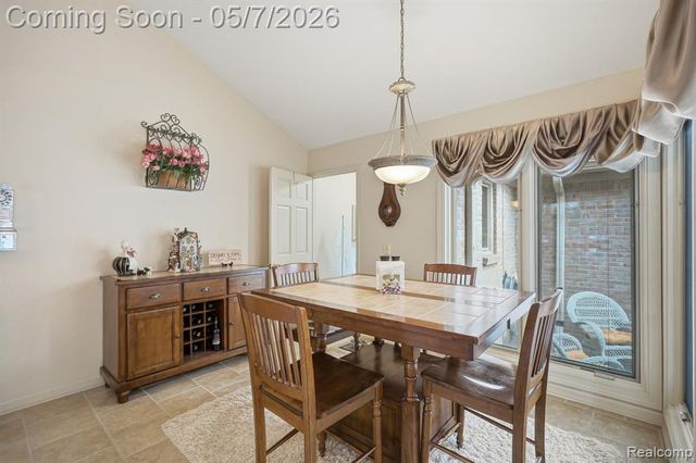 42626 Christina Drive, Sterling Heights, MI 48313