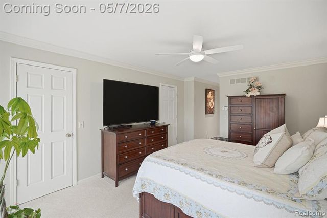 42626 Christina Drive, Sterling Heights, MI 48313