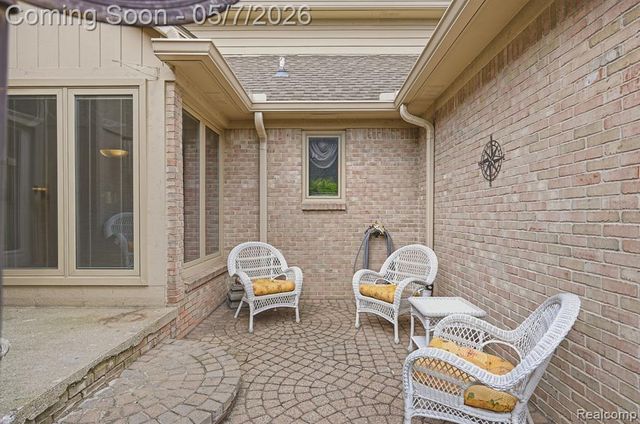 42626 Christina Drive, Sterling Heights, MI 48313
