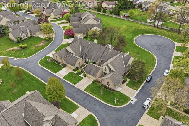 42626 Christina Drive, Sterling Heights, MI 48313