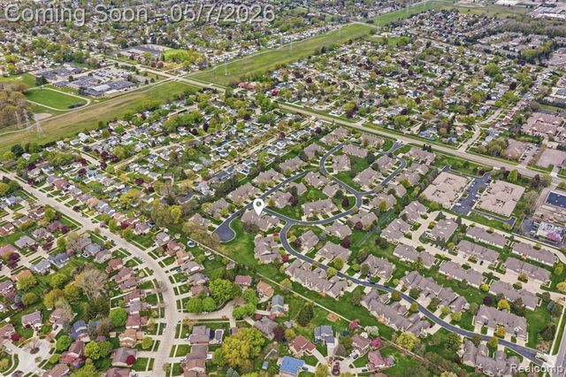 42626 Christina Drive, Sterling Heights, MI 48313