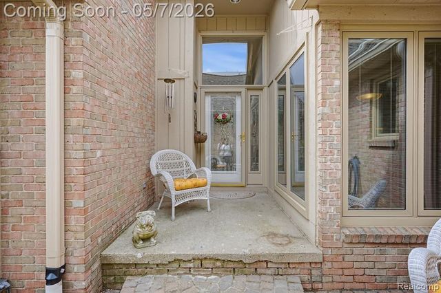 42626 Christina Drive, Sterling Heights, MI 48313