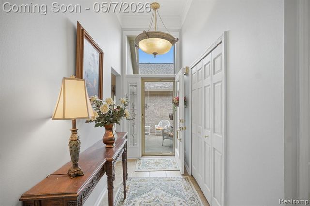 42626 Christina Drive, Sterling Heights, MI 48313