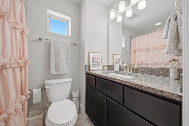 2106 Radcliffe Street, Houston, TX 77007