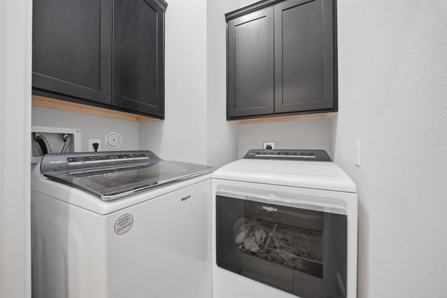 2106 Radcliffe Street, Houston, TX 77007