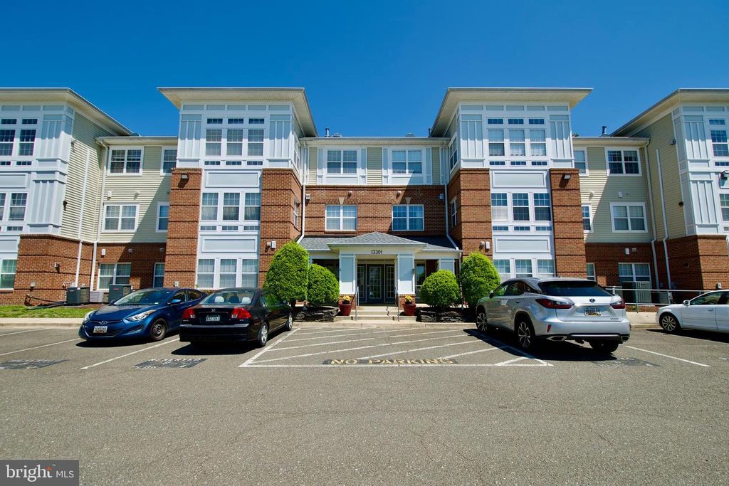 13301 NEW ACADIA LN #204, Upper Marlboro, MD 20774