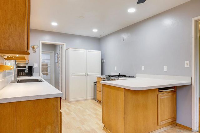 5010 Randlett Dr, San Diego, CA 91942