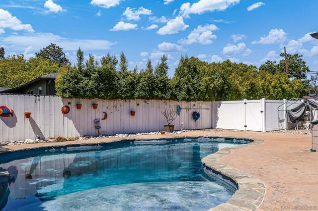 5010 Randlett Dr, San Diego, CA 91942