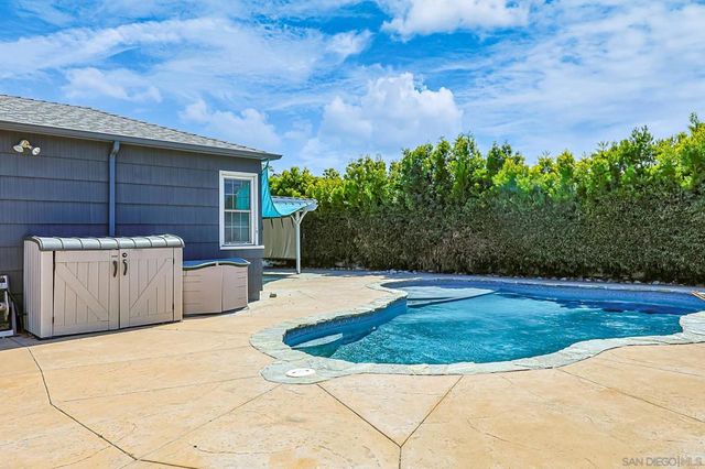 5010 Randlett Dr, San Diego, CA 91942