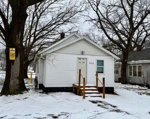 1953 Valley Street, Muskegon, MI 49442