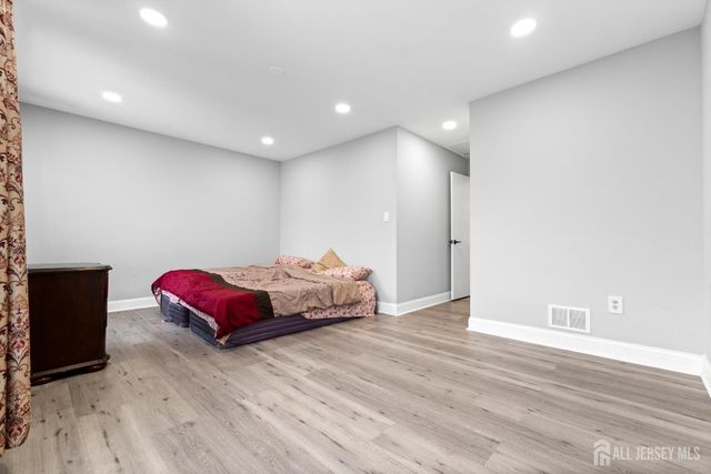 292 Pershing Avenue, Carteret, NJ 07008