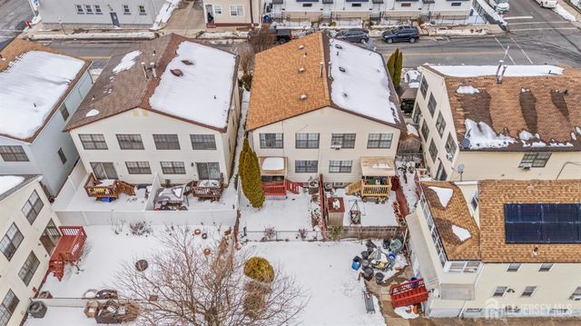 292 Pershing Avenue, Carteret, NJ 07008