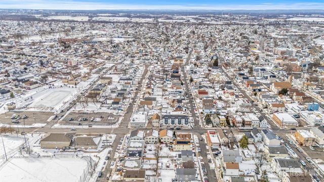 292 Pershing Avenue, Carteret, NJ 07008