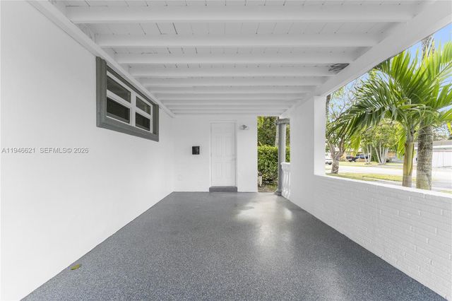 5820 Sheridan St, Hollywood, FL 33021