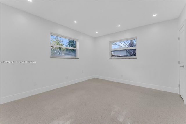 5820 Sheridan St, Hollywood, FL 33021