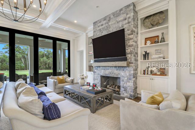 8 Anson Park Rd E, Bluffton, SC 29910