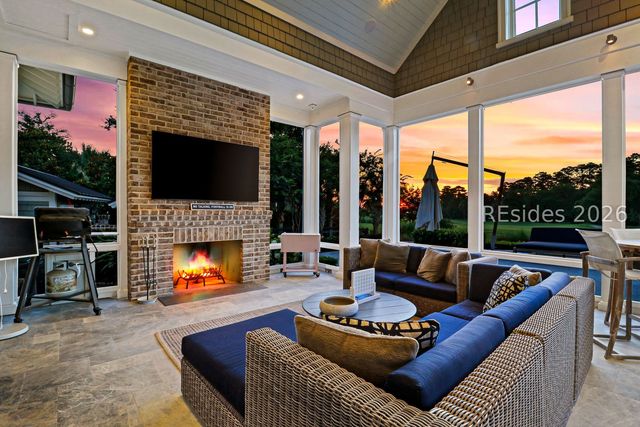 8 Anson Park Rd E, Bluffton, SC 29910
