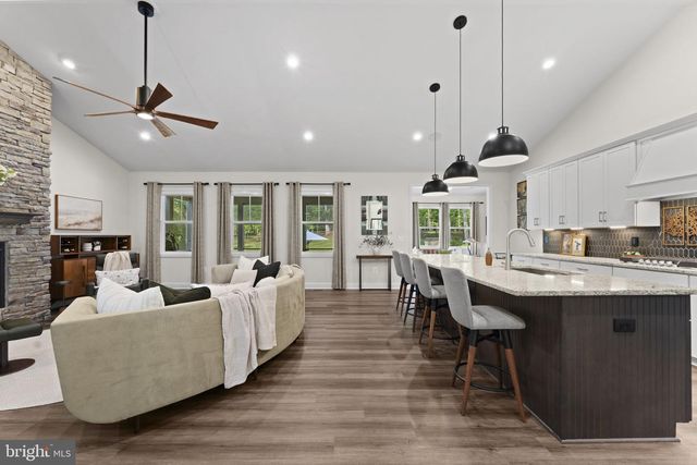15059 FALLEN OAKS PL, Gainesville, VA 20155