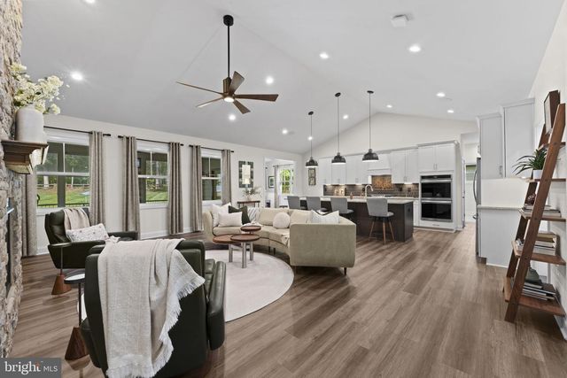 15059 FALLEN OAKS PL, Gainesville, VA 20155