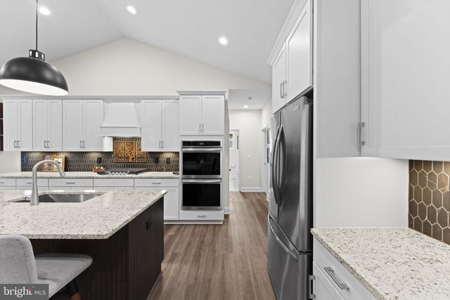 15059 FALLEN OAKS PL, Gainesville, VA 20155