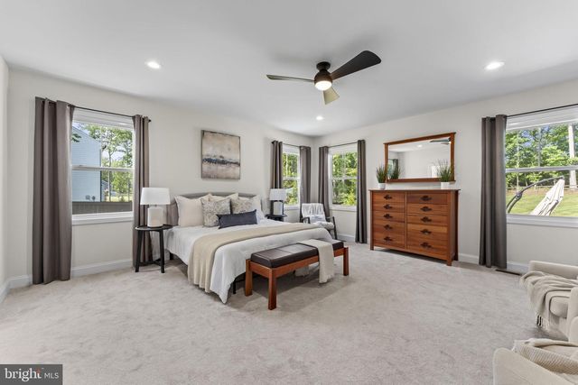 15059 FALLEN OAKS PL, Gainesville, VA 20155