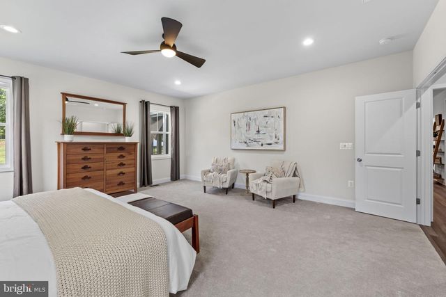 15059 FALLEN OAKS PL, Gainesville, VA 20155