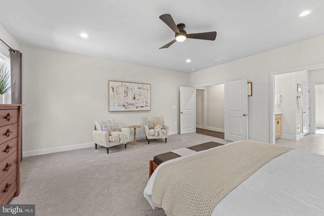 15059 FALLEN OAKS PL, Gainesville, VA 20155
