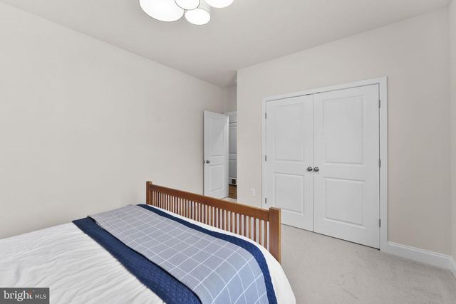 15059 FALLEN OAKS PL, Gainesville, VA 20155