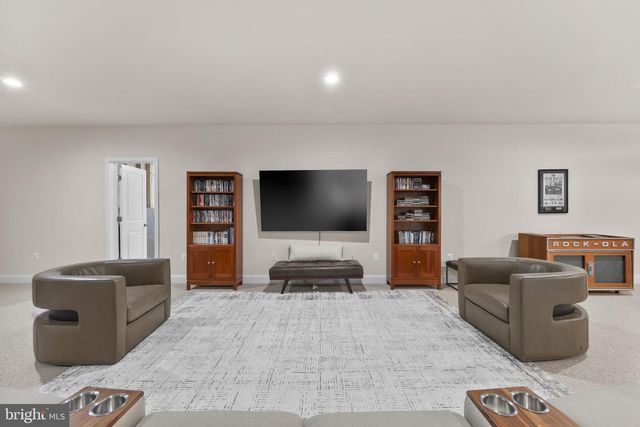 15059 FALLEN OAKS PL, Gainesville, VA 20155