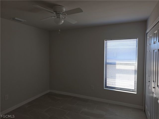 739 SW 9th ST, Cape Coral, FL 33991