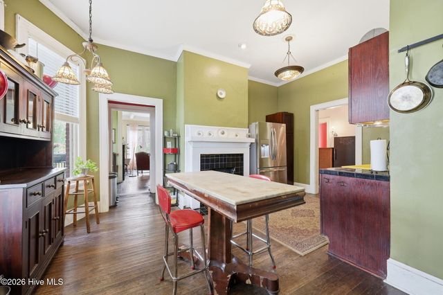 707 W 4th Street, Greenville, NC 27834