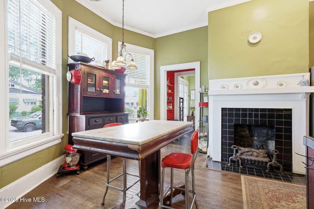 707 W 4th Street, Greenville, NC 27834