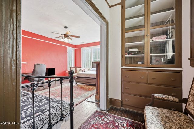 707 W 4th Street, Greenville, NC 27834