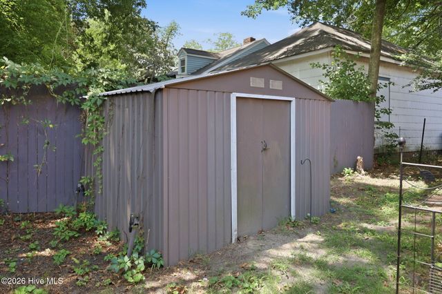 707 W 4th Street, Greenville, NC 27834