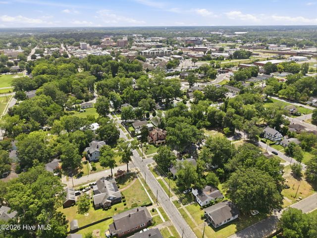 707 W 4th Street, Greenville, NC 27834