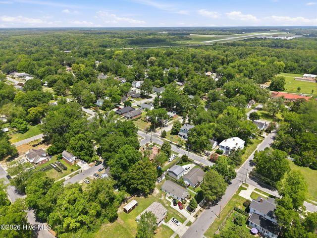 707 W 4th Street, Greenville, NC 27834
