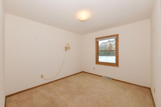 2820 St. Ritas ROAD, Racine, WI 53404