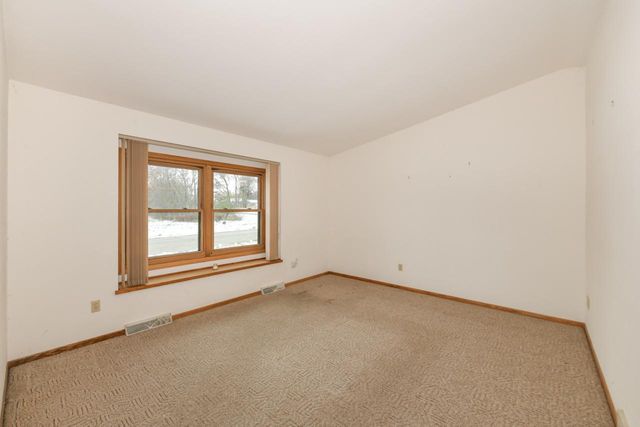 2820 St. Ritas ROAD, Racine, WI 53404