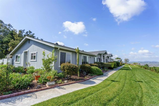 4382 Dowitcher Way, Oceanside, CA 92057