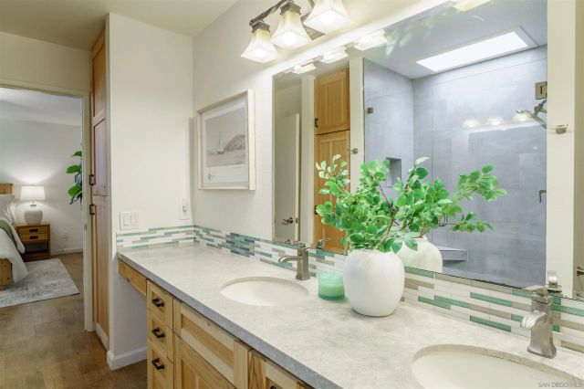 4382 Dowitcher Way, Oceanside, CA 92057