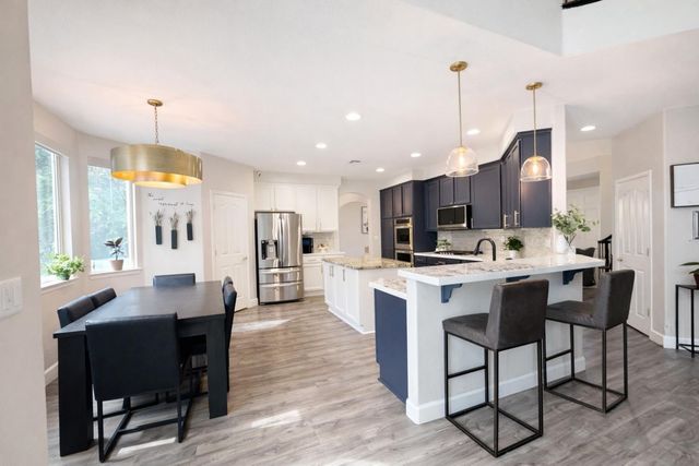 6625 Heather Falls St, Roseville, CA 95678