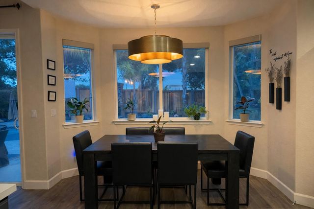 6625 Heather Falls St, Roseville, CA 95678