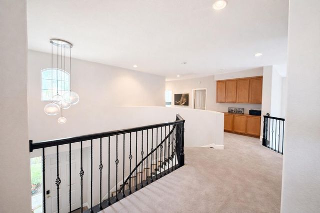 6625 Heather Falls St, Roseville, CA 95678