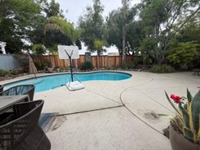 6625 Heather Falls St, Roseville, CA 95678
