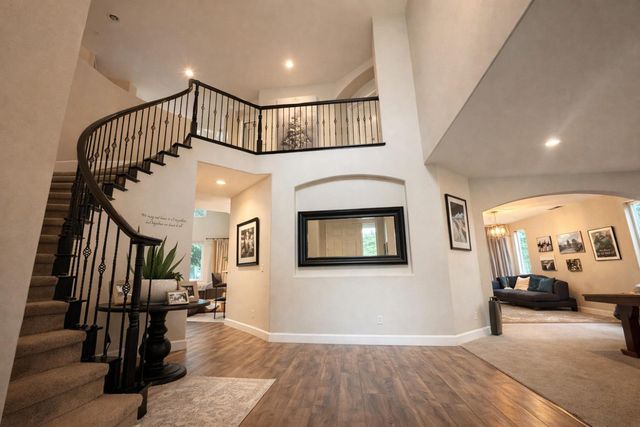 6625 Heather Falls St, Roseville, CA 95678